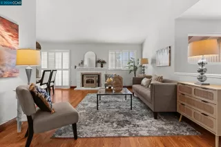 Photo #2: 41079285 Listing