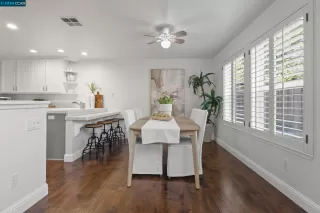 Photo #5: 41079464 Listing 