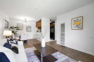 Photo #3: 41079477 Listing 