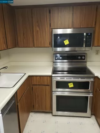 Photo #2: 41079583 Listing