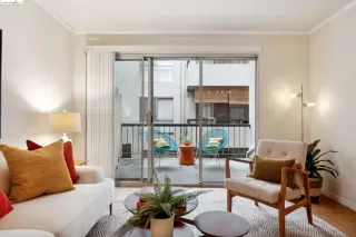 Photo #2: 41079618 Listing