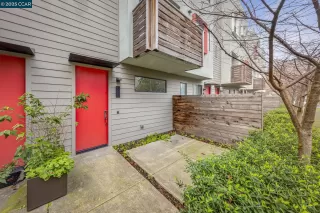 Photo #2: 41079629 Listing