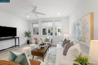 Photo #6: 41079629 Listing