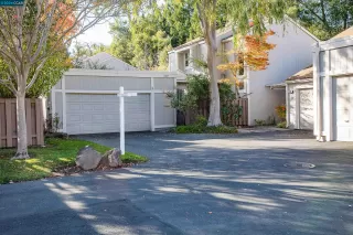 Photo #3: 41079764 Listing