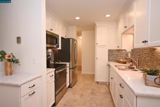 Photo #4: 41079772 Listing 