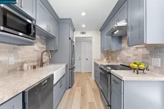 Photo #4: 41079809 Listing