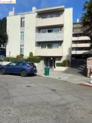 Photo #1: 41079834 Listing 