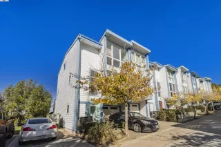 Photo #2: 41079846 Listing