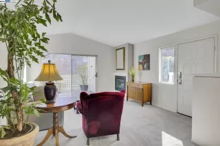 Photo #5: 41079859 Listing 