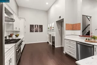 Photo #4: 41079869 Listing