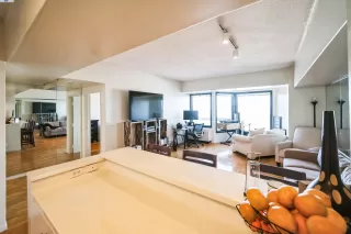 Photo #6: 41079887 Listing