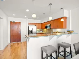 Photo #2: 41079966 Listing 