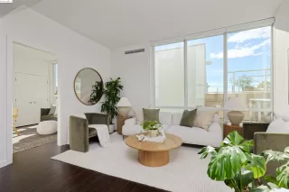 Photo #2: 41080026 Listing