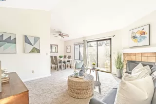 Photo #6: 41080046 Listing 