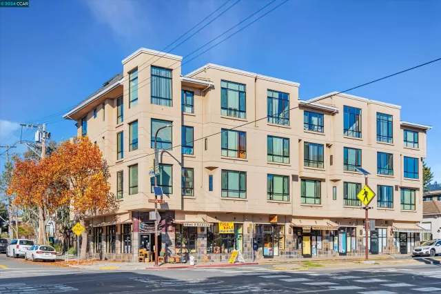 MLS: 41080104 Condo For Sale