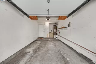 Photo #6: 41080106 Listing 