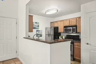 Photo #5: 41080290 Listing 