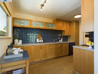 Photo #2: 41080388 Listing 