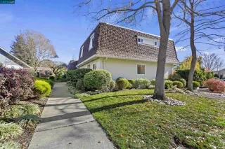 Photo #1: 41080396 Listing