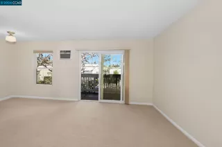 Photo #2: 41080456 Listing