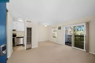 Photo #3: 41080456 Listing