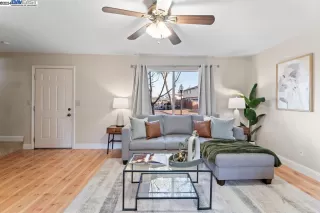 Photo #3: 41080462 Listing