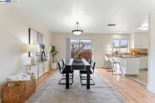 Photo #6: 41080462 Listing