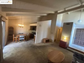 Photo #6: 41080570 Listing