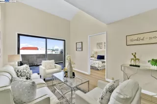 Photo #5: 41080581 Listing 