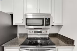 Photo #5: 41080641 Listing 