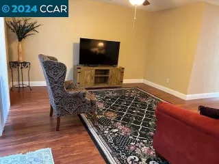 Photo #3: 41080642 Listing 