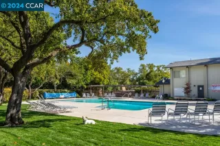 Photo #3: 41080706 Listing