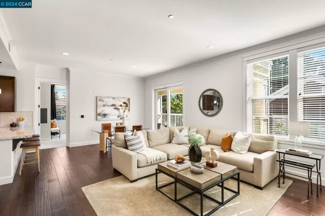 MLS: 41080760 Condo For Sale