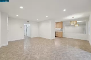 Photo #5: 41080920 Listing 