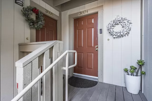 MLS: 41080951 Condo For Sale