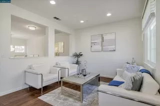 Photo #4: 41081015 Listing 