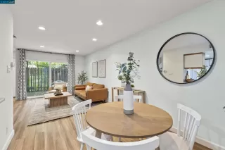 Photo #5: 41081031 Listing 