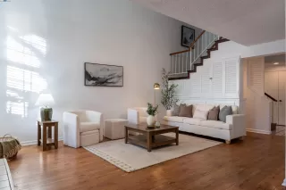 Photo #5: 41081069 Listing