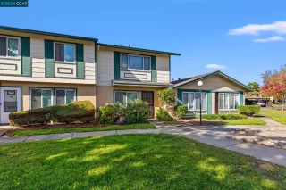 Photo #3: 41081159 Listing