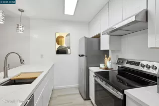 Photo #6: 41081247 Listing