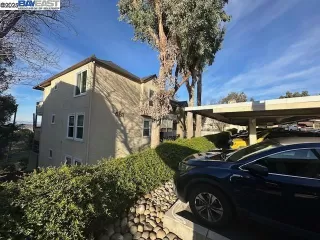 Photo #1: 41081363 Listing 