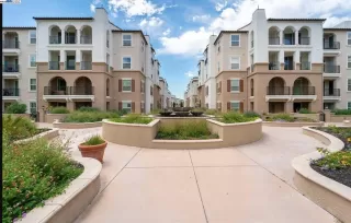 Photo #2: 41081373 Listing