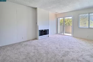 Photo #4: 41081378 Listing