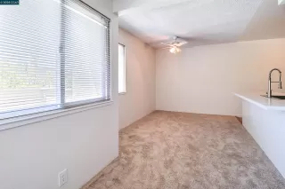 Photo #6: 41081378 Listing