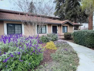 Photo #1: 41081383 Listing