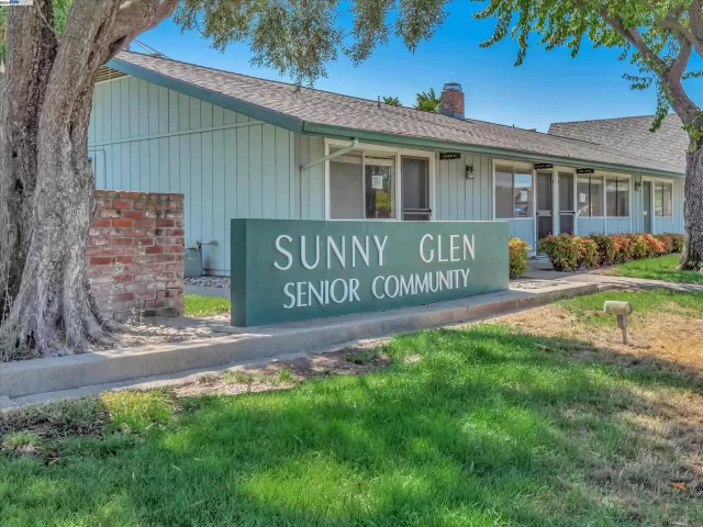 MLS: 41081413 Condo For Sale