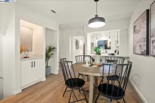 Photo #5: 41081421 Listing 