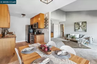 Photo #1: 41081444 Listing 