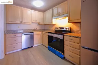 Photo #5: 41081517 Listing