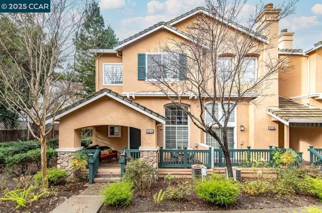 MLS: 41081601 Condo For Sale